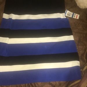 XL mini skirt